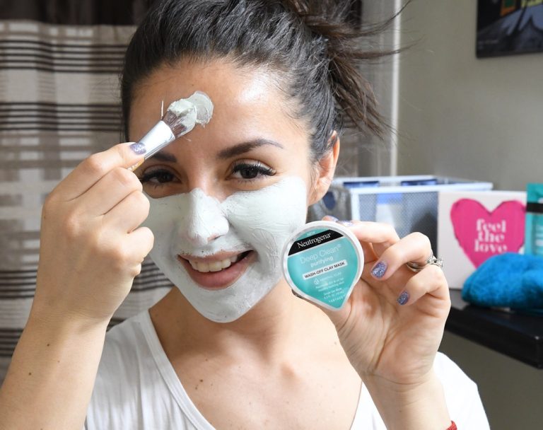 Neutrogena® Mask Collection – “It’s in the Gel”